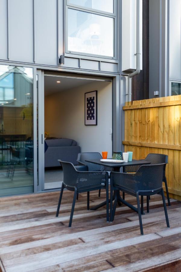 City Lights Retreat With Carpark 2 Bed 2 Bath Christchurch Extérieur photo
