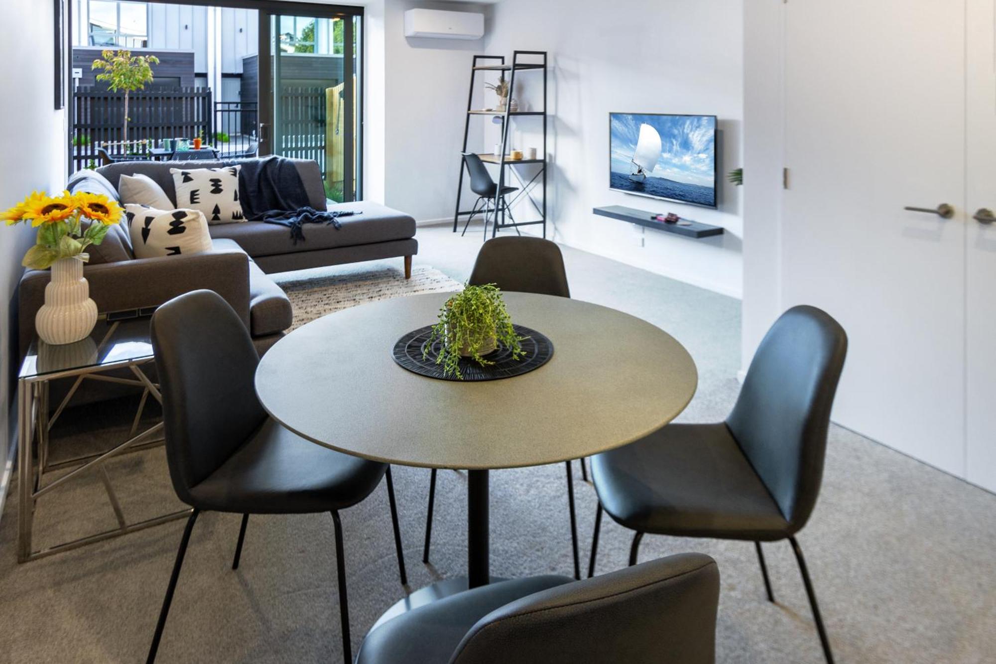 City Lights Retreat With Carpark 2 Bed 2 Bath Christchurch Extérieur photo